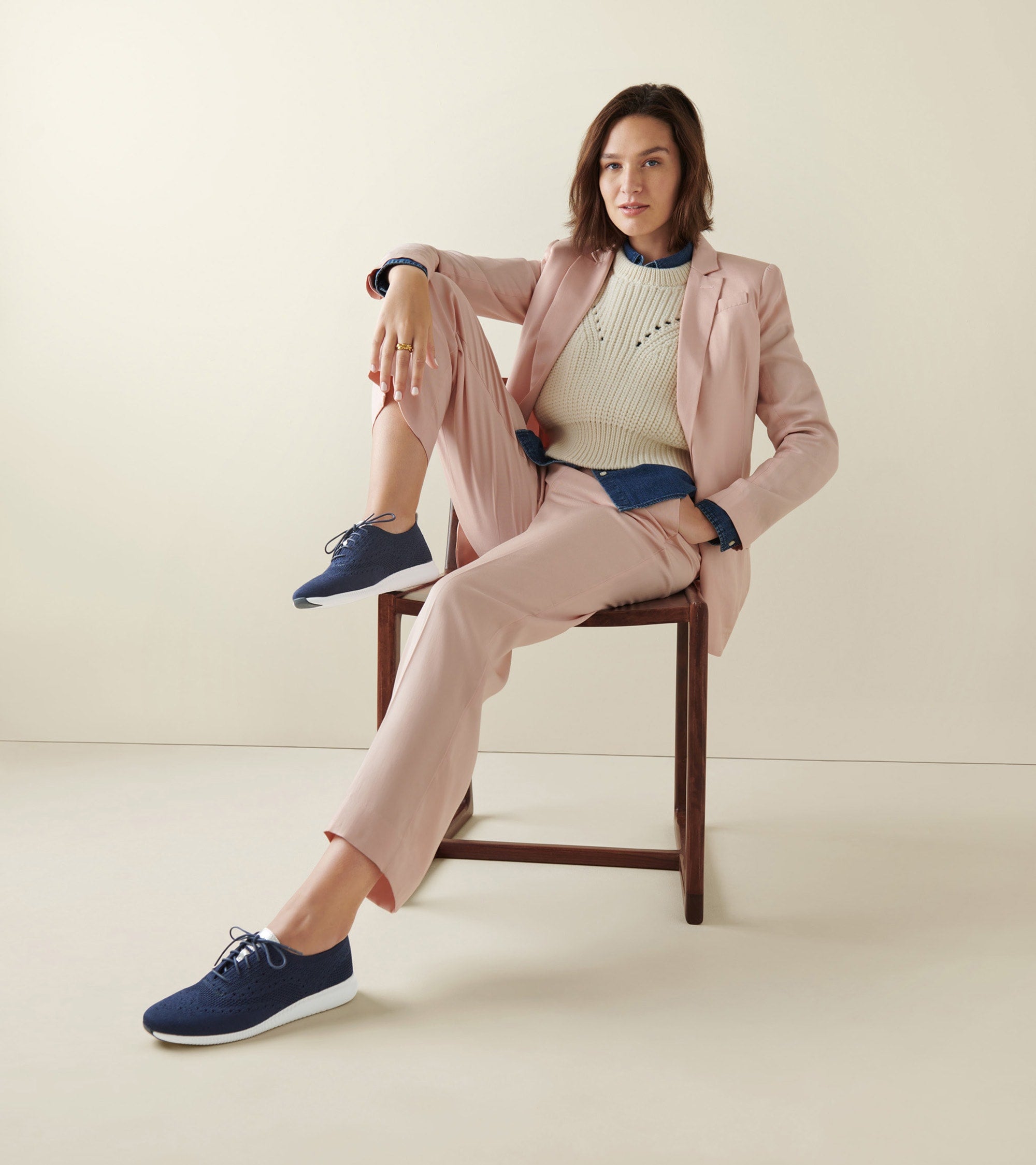 Women's 2.ZER?GRAND Stitchlite? Wingtip Oxfords - Image 2